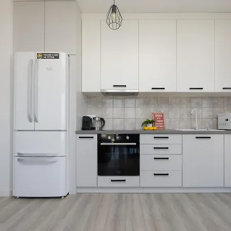 Rondo Wiatraczna Skyview With Parking Space & Balcony By Renters Appartement *