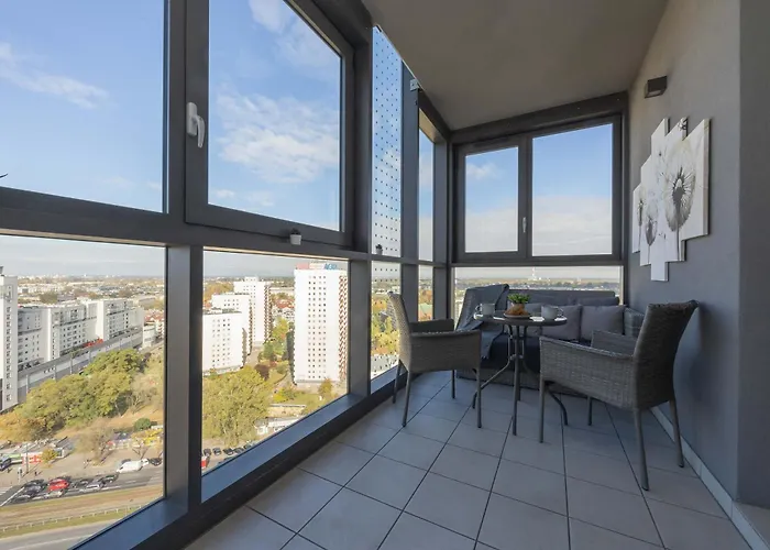 Rondo Wiatraczna Skyview With Parking Space & Balcony By Renters Lejlighed *