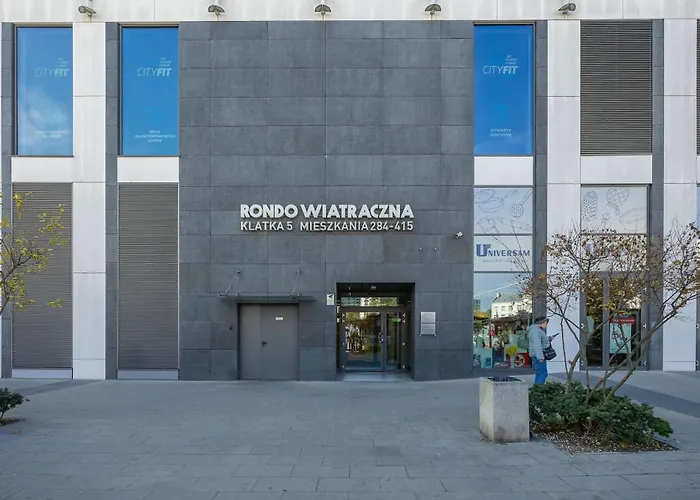 Rondo Wiatraczna Skyview With Parking Space & Balcony By Renters Lejlighed *