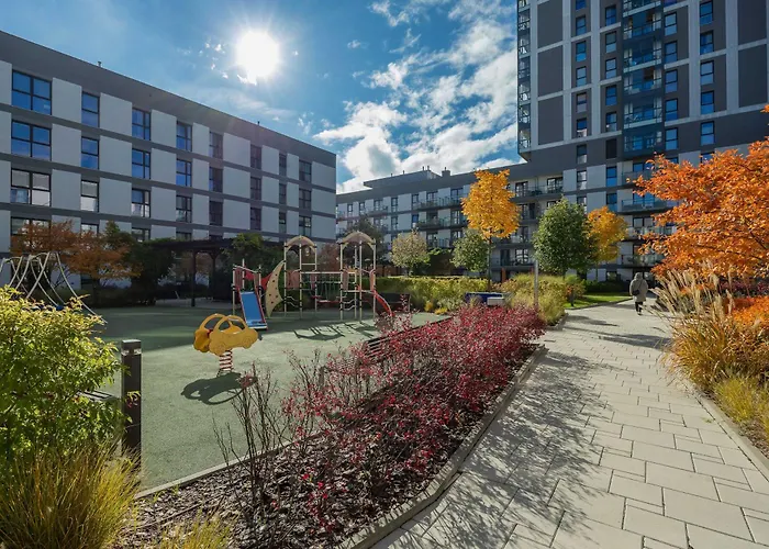 Rondo Wiatraczna Skyview With Parking Space & Balcony By Renters Lejlighed